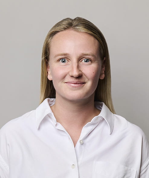 Laura Macready